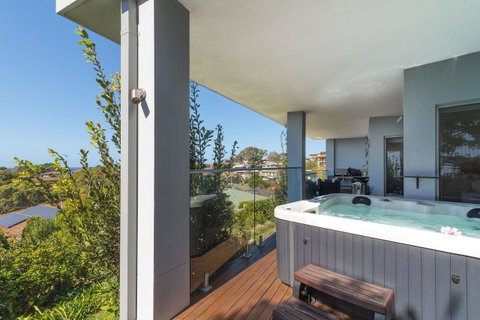 Churchill View Forster - New Castle Holiday 20
