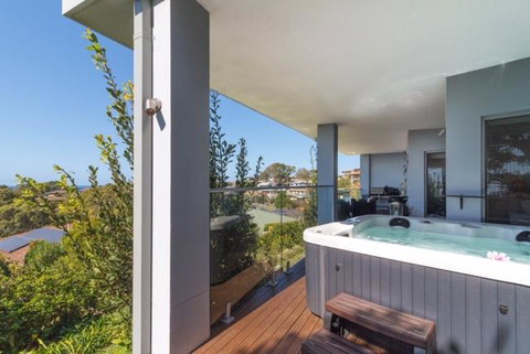 Churchill View Forster - New Castle Holiday 3