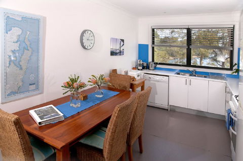 Refuge Cove On Pittwater - New Castle Holiday 8