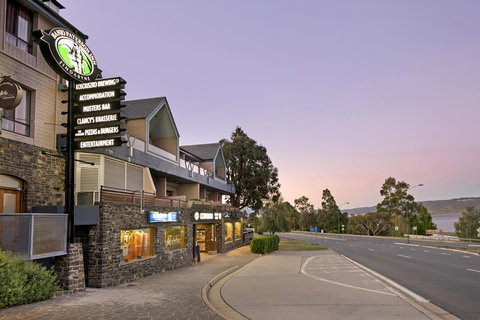 Banjo Paterson Inn - New Castle Holiday 0