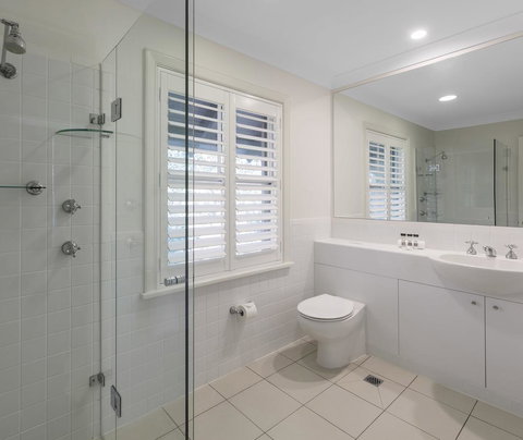 Oaks Cypress Lakes Resort - New Castle Holiday 41