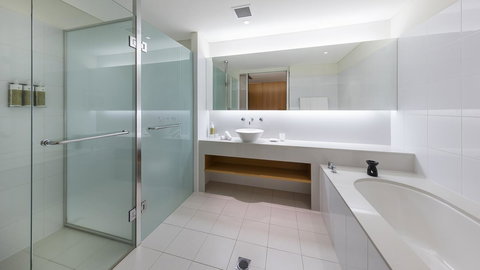 Oaks Cypress Lakes Resort - New Castle Holiday 18