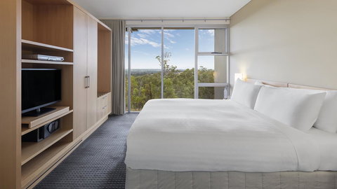 Oaks Cypress Lakes Resort - New Castle Holiday 6