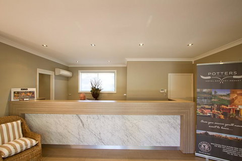 Potters Apartments - New Castle Holiday 32