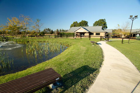 Potters Apartments - New Castle Holiday 43