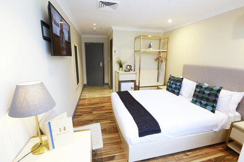 BreakFree On Broadway Sydney, An Accor Hotel - New Castle Holiday 24