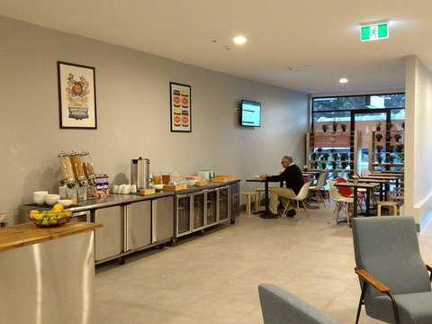 BreakFree On Broadway Sydney, An Accor Hotel - New Castle Holiday 1