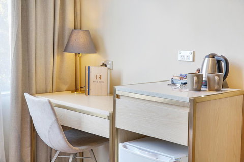 BreakFree On Broadway Sydney, An Accor Hotel - New Castle Holiday 13