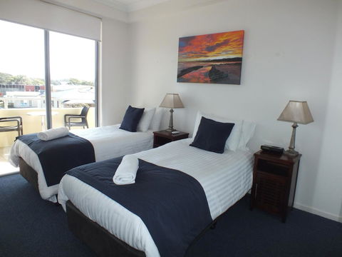 Pacific Marina Apartments - New Castle Holiday 42