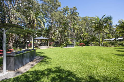 Flynns Beach Resort - New Castle Holiday 9