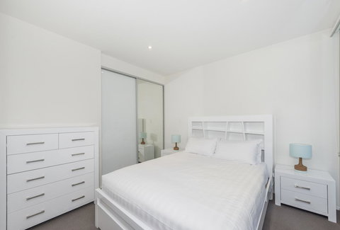 Lakefront 116 Kingston ACT - New Castle Holiday 6