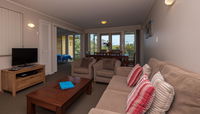 Book Hastings Point Accommodation Vacations New Castle Holiday New Castle Holiday