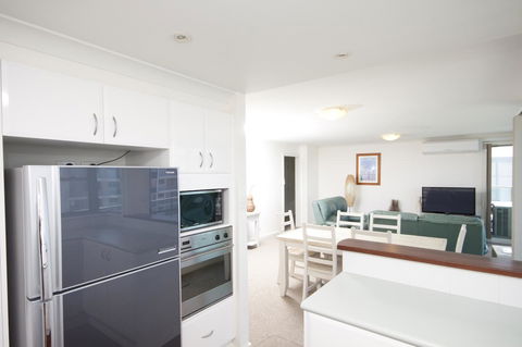 Sails Apartments - New Castle Holiday 17