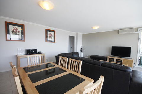 Sails Apartments - New Castle Holiday 21