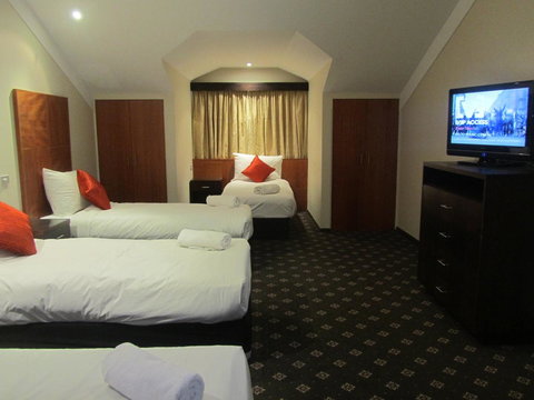 Best Western Plus Goulburn - New Castle Holiday 23