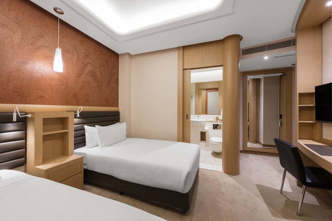 Rydges Australia Square, Formerly Tank Stream Hotel - New Castle Holiday 3