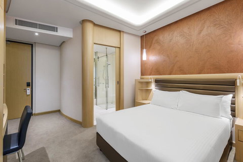 Rydges Australia Square, Formerly Tank Stream Hotel - New Castle Holiday 12