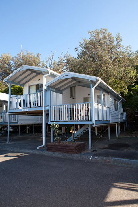 Blue Lagoon Beach Resort - New Castle Holiday 24