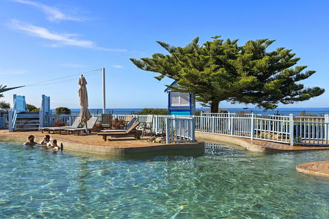 Blue Lagoon Beach Resort - New Castle Holiday 4