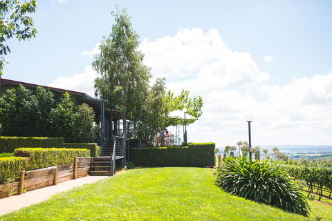 Borrodell Vineyard - New Castle Holiday 13