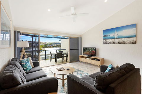 Sails Luxury Apartments Merimbula - New Castle Holiday 34