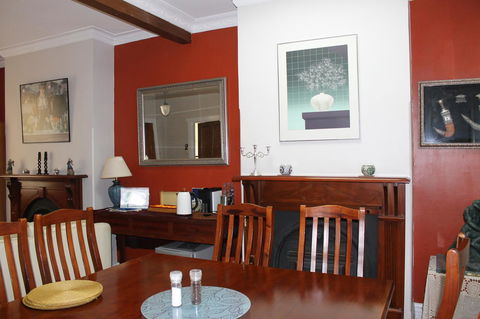 Boot Makers Cottage - New Castle Holiday 3