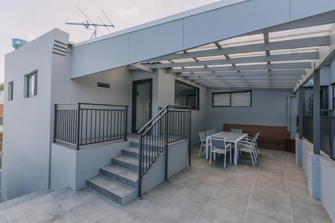 Studios On Beaumont - New Castle Holiday 9