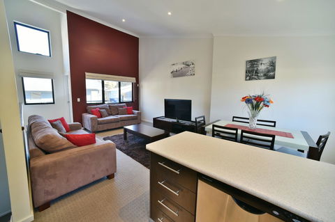 Aspen Creek 3 - Thredbo - New Castle Holiday 2