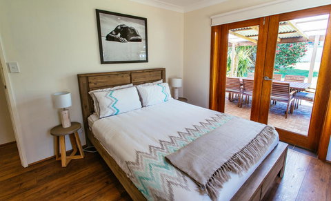 Sunbaker Pet Friendly Awards Finalist 4 Mins Walk To Culburra Beach - New Castle Holiday 22