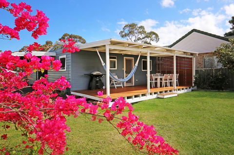 Hayes Beach House I Award Winner I 4 Mins To Beach - New Castle Holiday 0