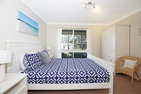 Hayes Beach House I Award Winner I 4 Mins To Beach - New Castle Holiday 3