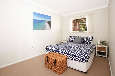 Hayes Beach House I Award Winner I 4 Mins To Beach - New Castle Holiday 4