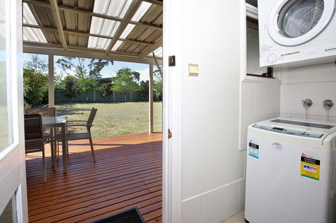 Hayes Beach House I Award Winner I 4 Mins To Beach - New Castle Holiday 15