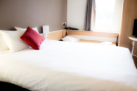 Ibis Newcastle - New Castle Holiday 2