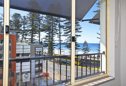 Manly Paradise Motel & Apartments - New Castle Holiday 12