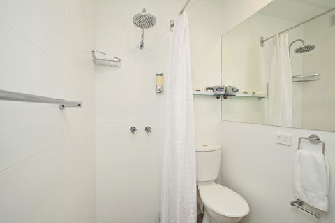 Manly Paradise Motel & Apartments - New Castle Holiday 11