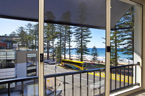 Manly Paradise Motel & Apartments - New Castle Holiday 4