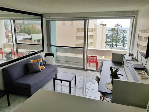Manly Central Executive - New Castle Holiday 4
