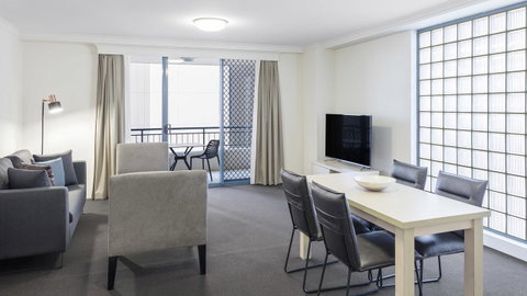 Oaks Sydney Castlereagh Suites - New Castle Holiday 15