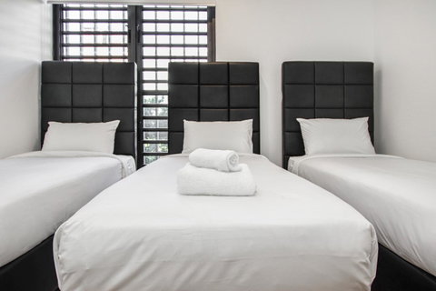DD Apartments At International Convention Centre - New Castle Holiday 13