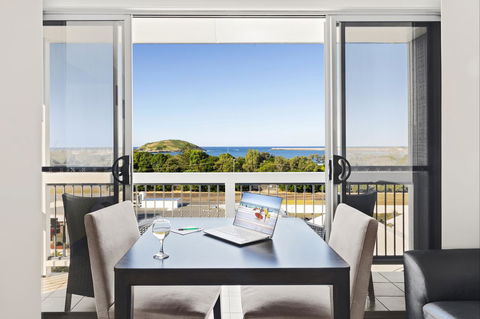 The Observatory Self Contained Apartments - New Castle Holiday 20