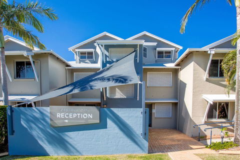 The Observatory Self Contained Apartments - New Castle Holiday 18