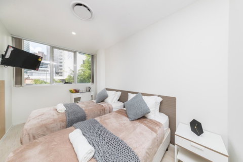 Dixon Residences - New Castle Holiday 3