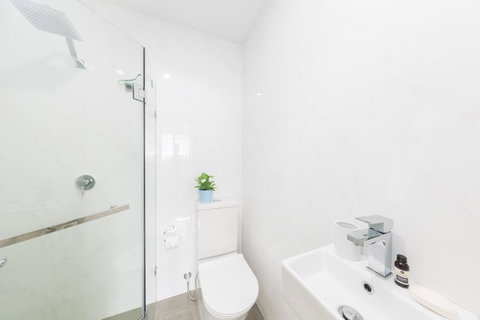 Dixon Residences - New Castle Holiday 26