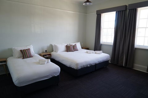 Rosehill Hotel - New Castle Holiday 0