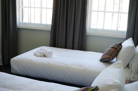 Rosehill Hotel - New Castle Holiday 7
