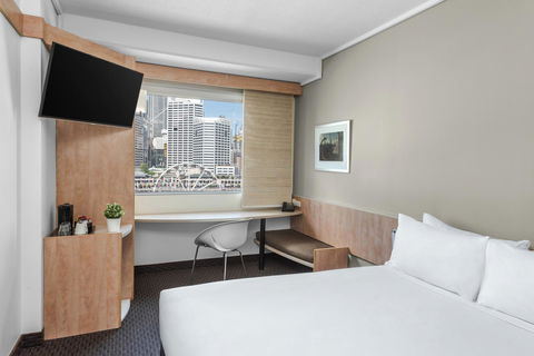 Ibis Sydney Darling Harbour - New Castle Holiday 6