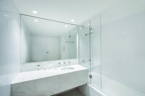 Vibe Hotel Sydney - New Castle Holiday 16