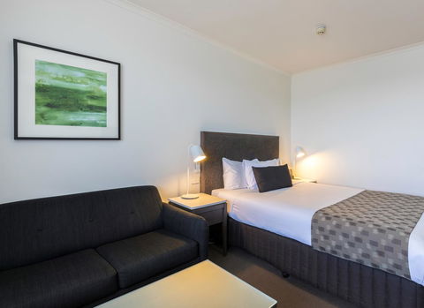 Mercure Albury - New Castle Holiday 4