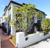 Avoca Lodge - New Castle Holiday
